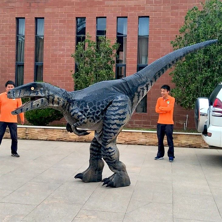 Robotique   Simulation   Vélociraptor   Mécanique   Costume